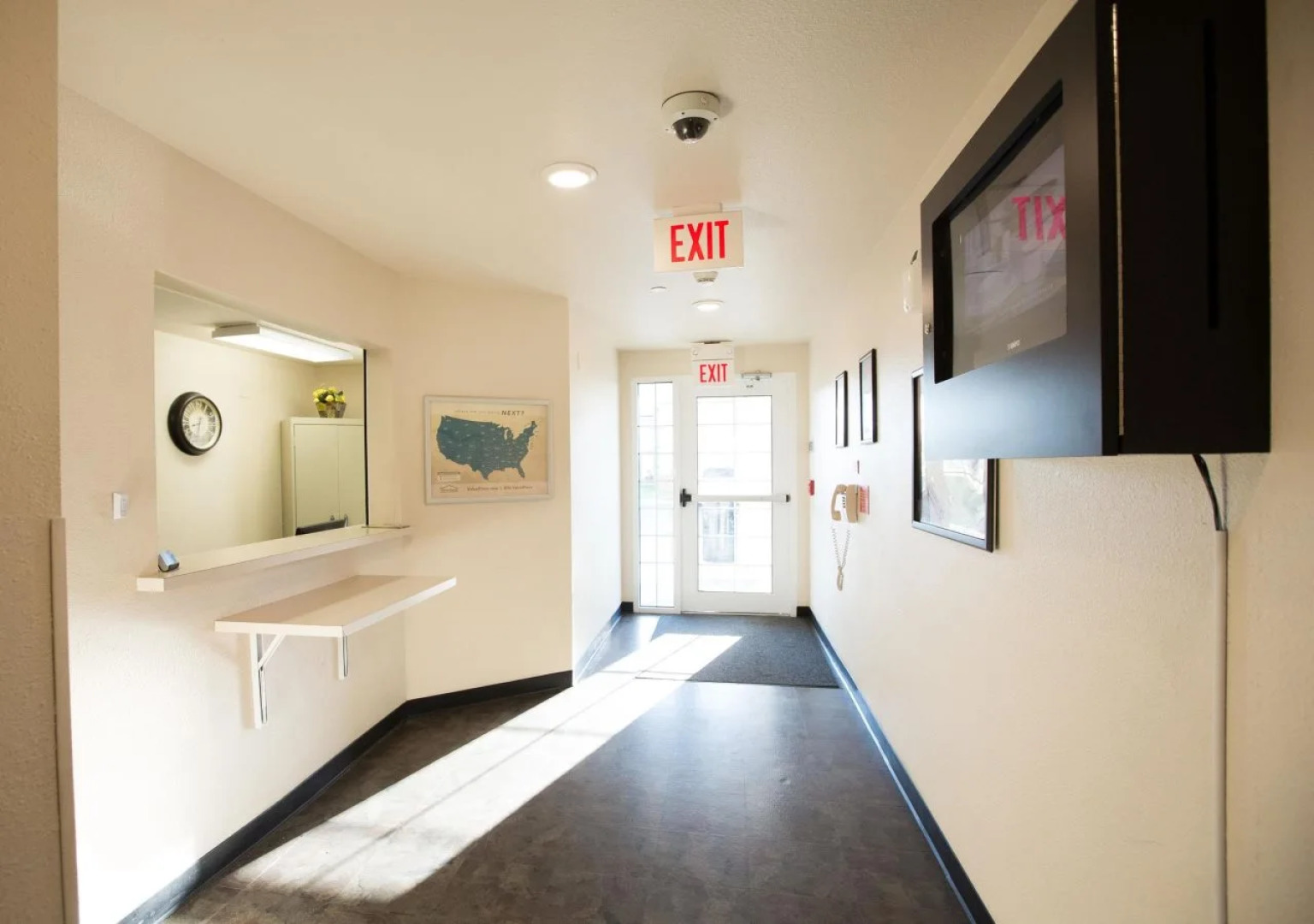 WoodSpring Suites Junction City