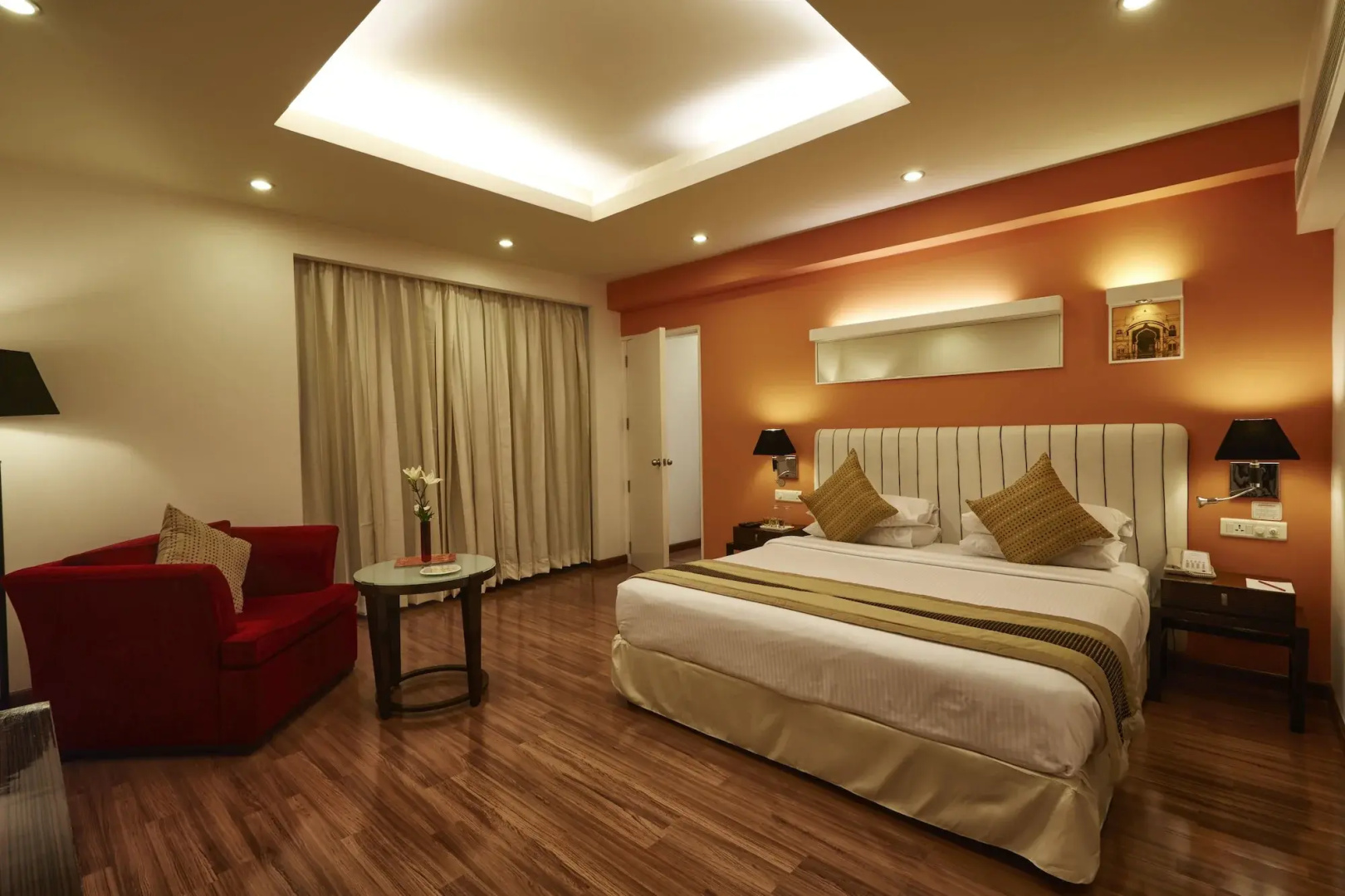 Vivanta Vijayawada, MG Road