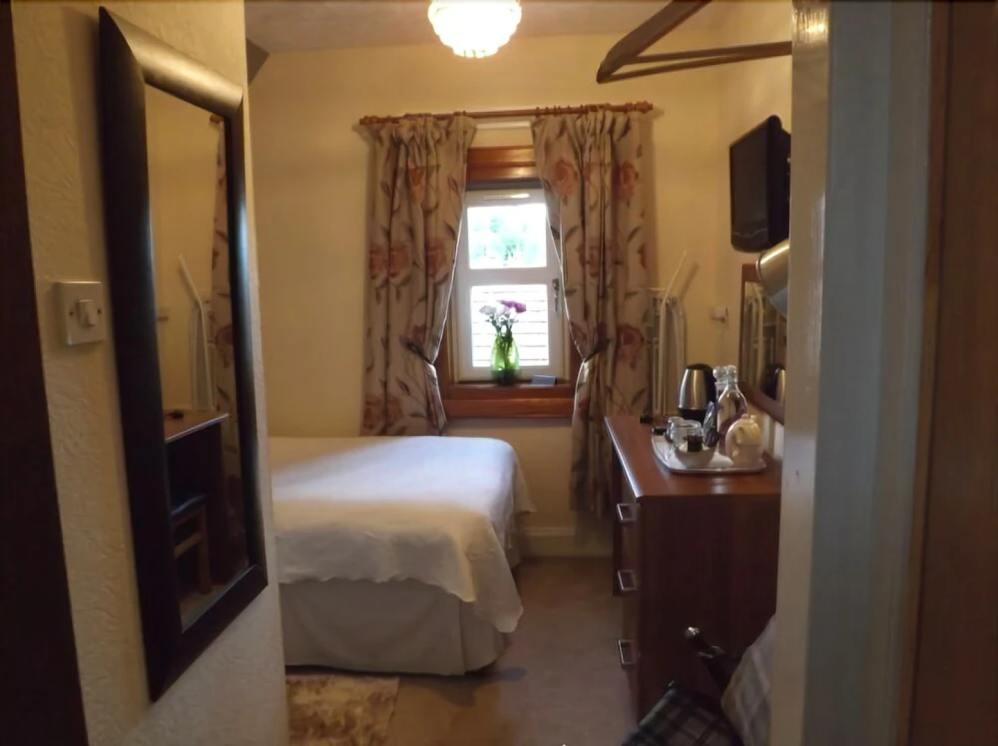 Pitreavie Guest House