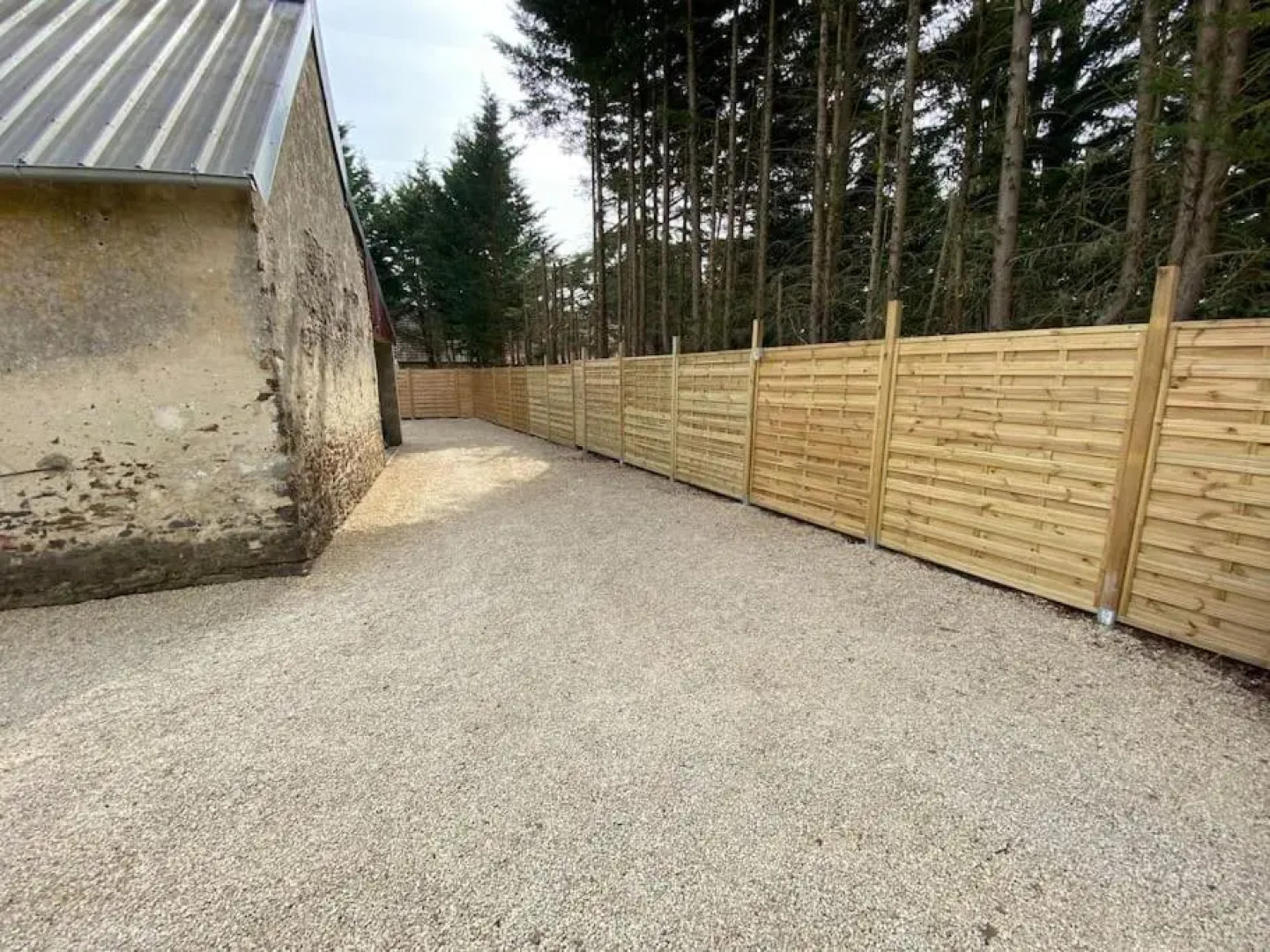 Maison proche du circuit / garage, parking, jardin