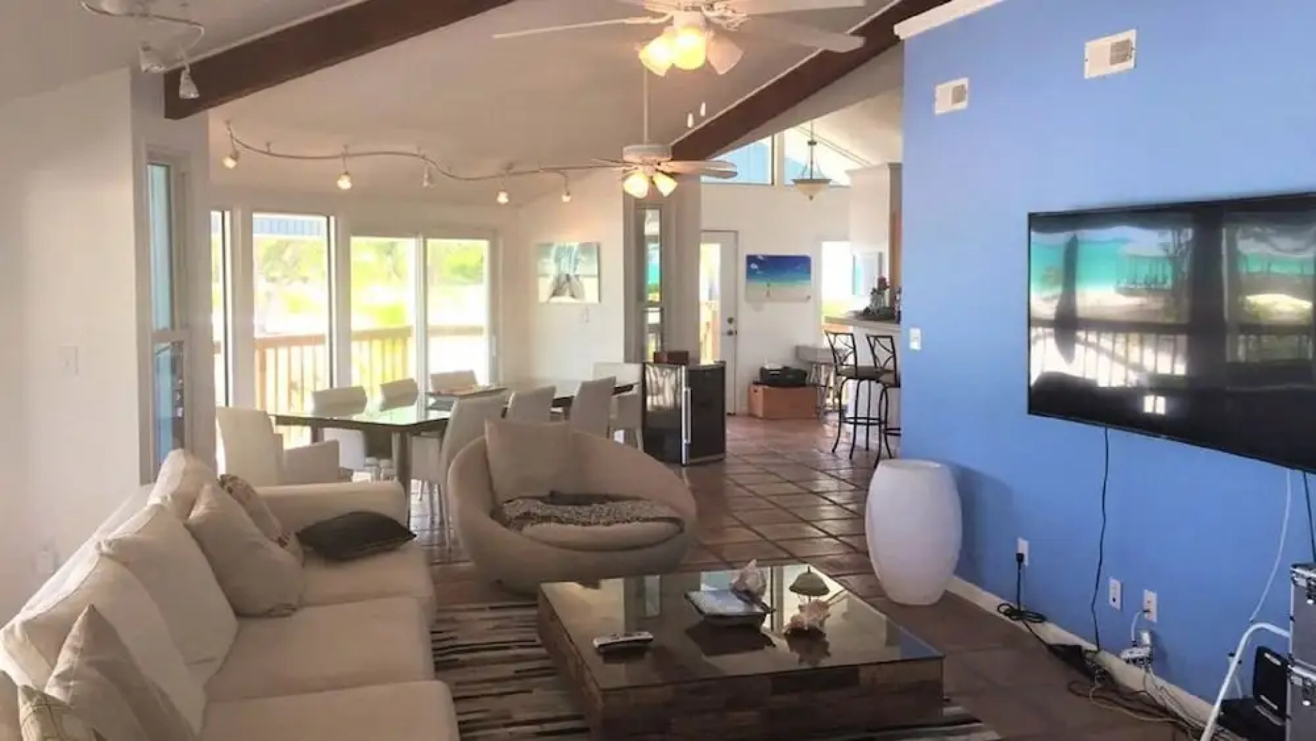 5 Beach Homes Near White Sand Beaches of South Andros