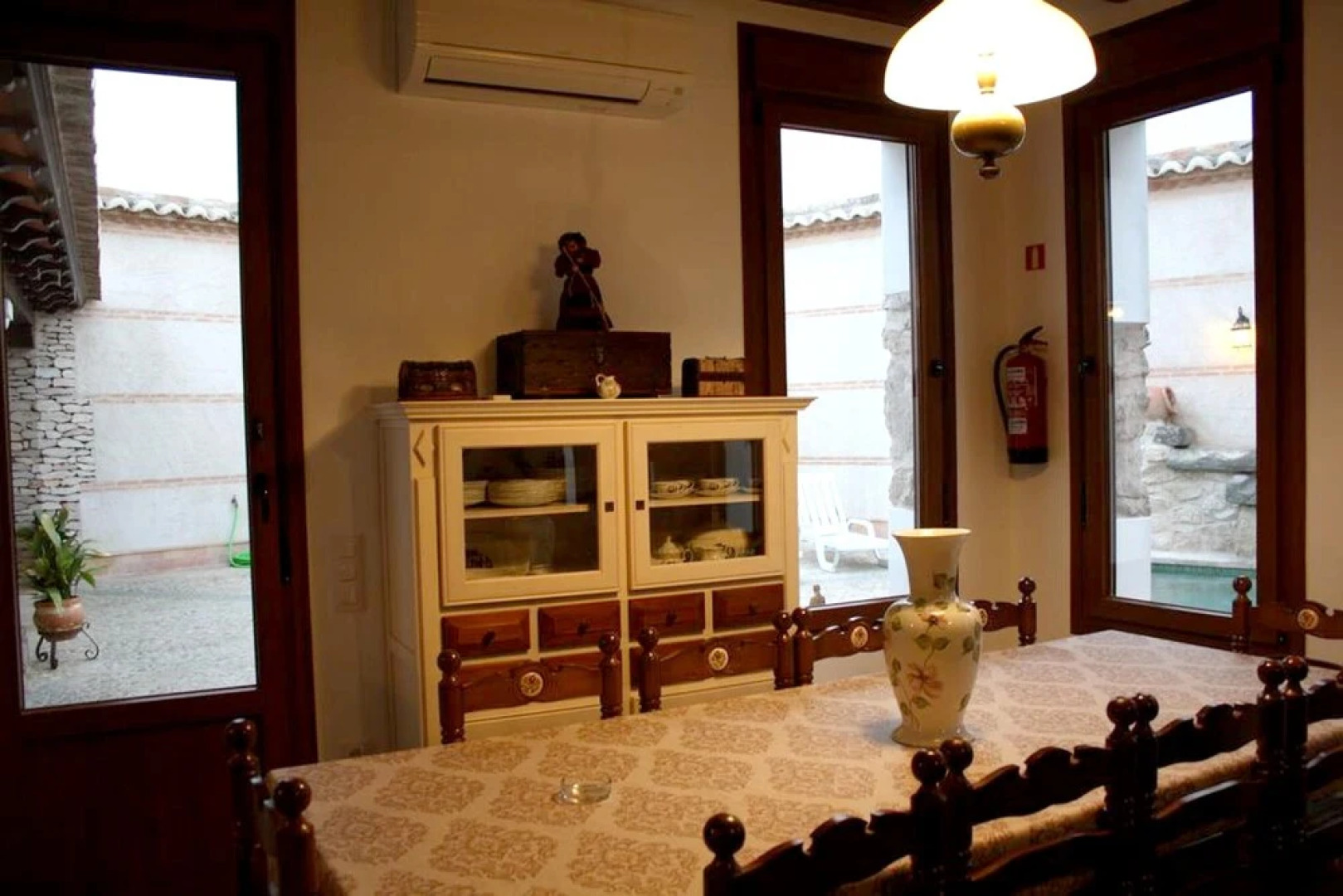 House With 5 Bedrooms in Almagro, With Shared Pool, Balcony and Wifi