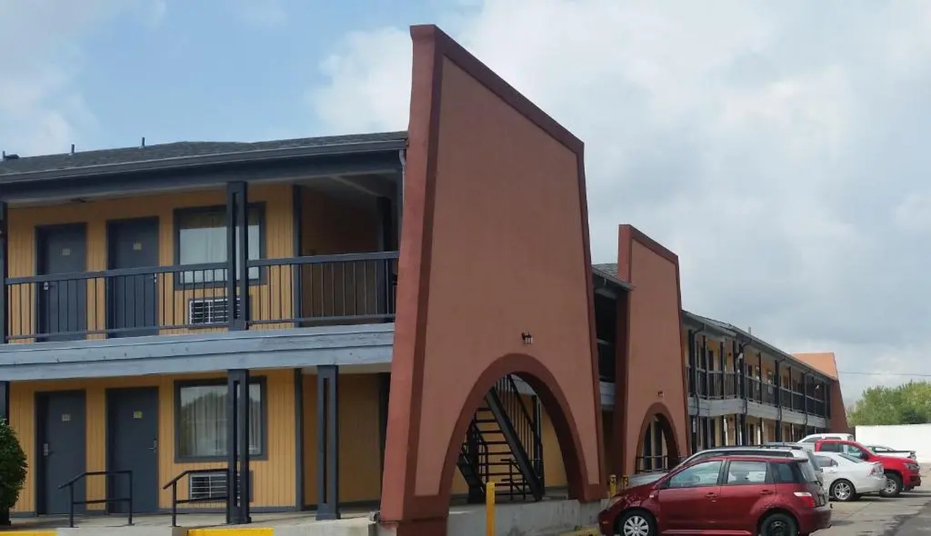 The Executive inn & Suites