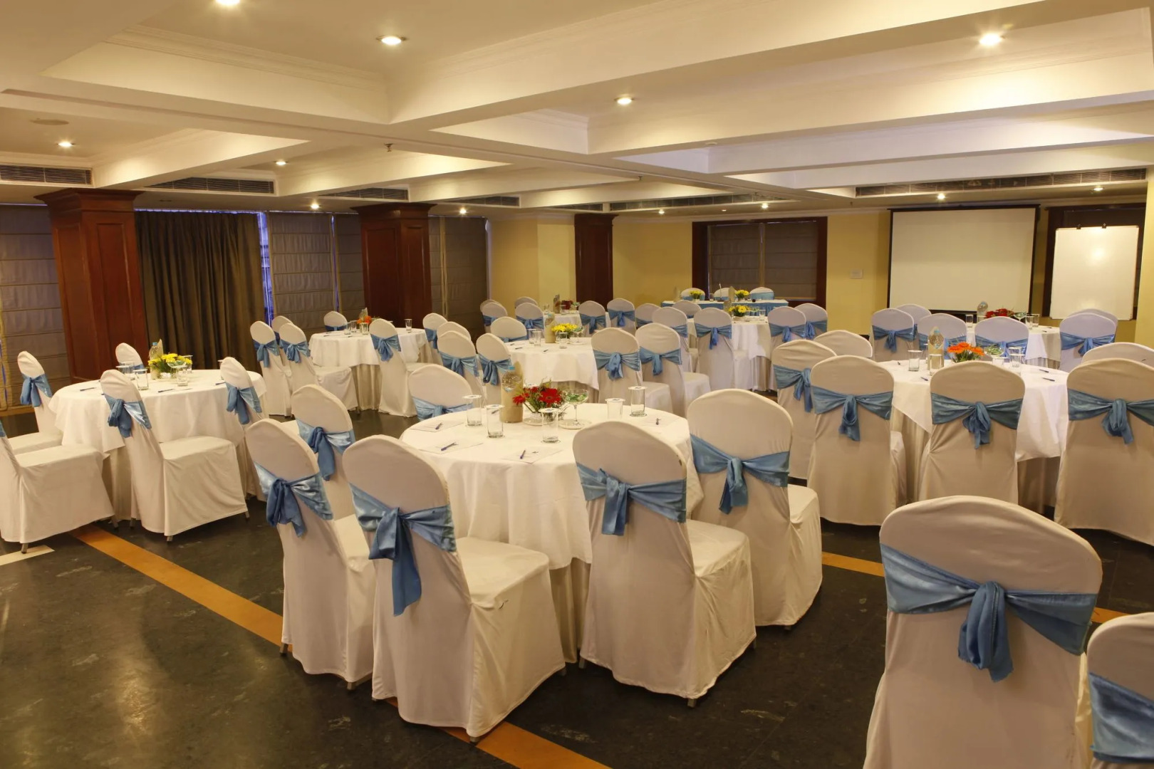 Le Lac Sarovar Portico Ranchi