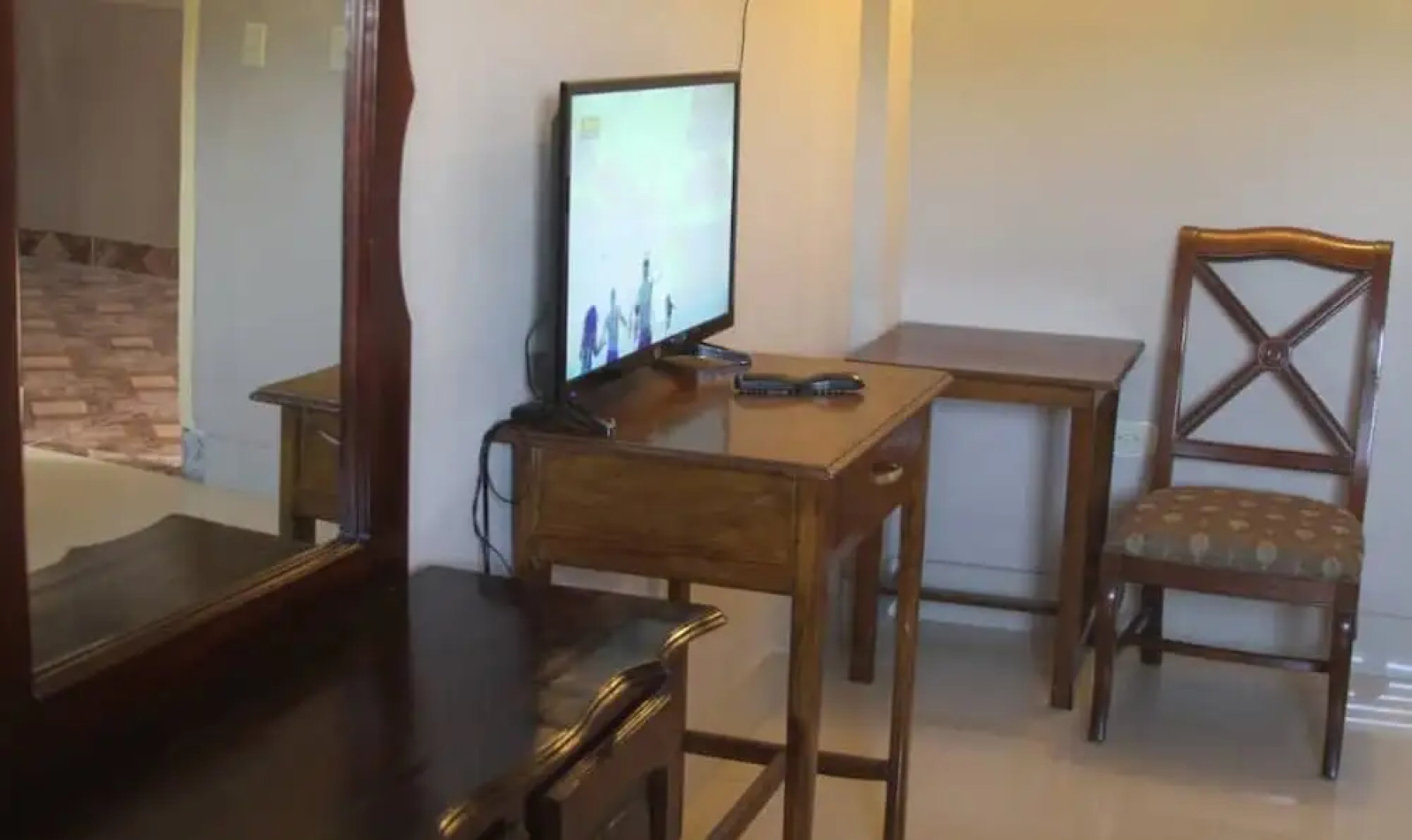 Villa Rosa Hotel & Restaurant