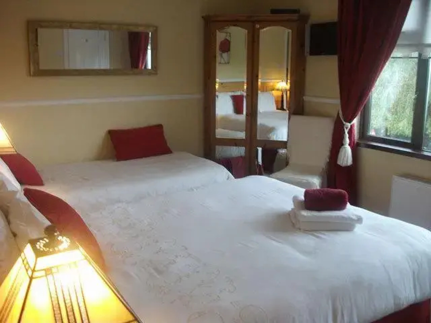 Robin Hill Bed and Breakfast