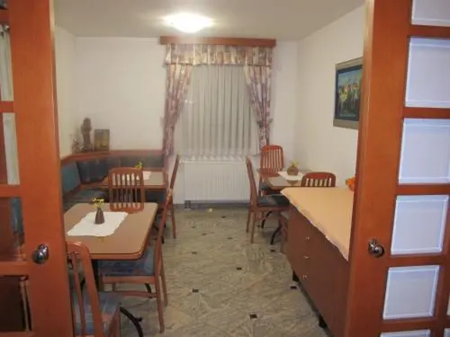 Apartment Sobe Ravbar