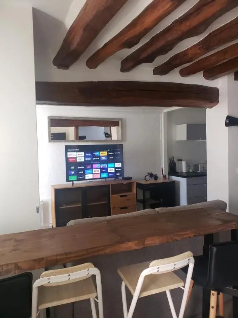 T1 grand confort - 3 minutes à pieds de la gare - jardin - Netflix - WIFI- Parking