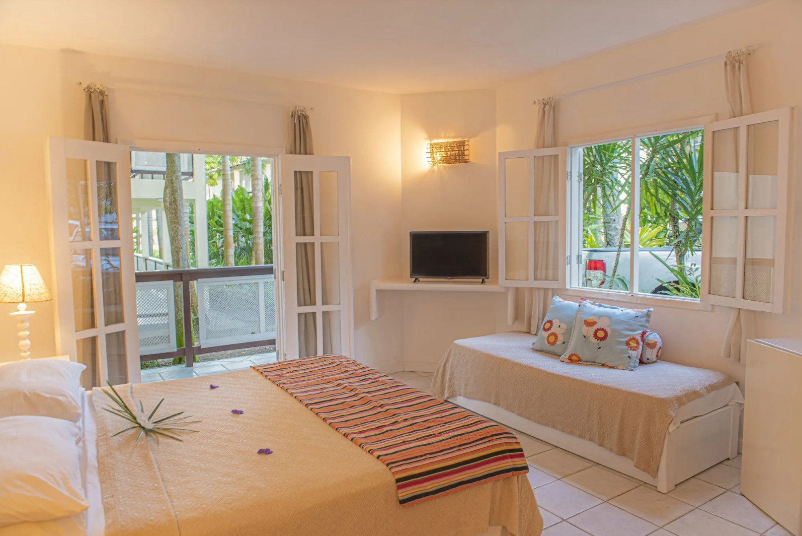 Saint Tropez Praia Hotel