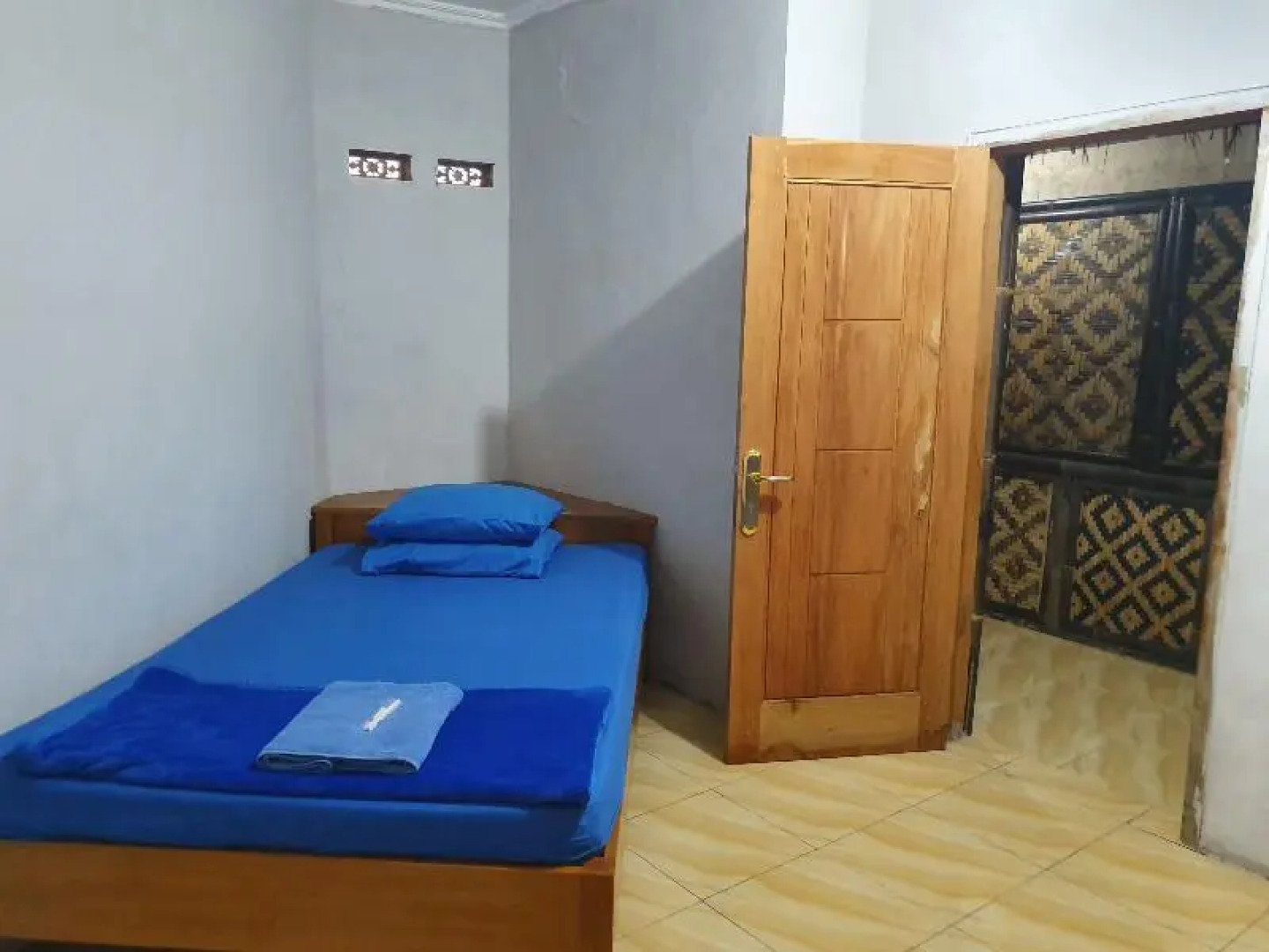 Kampung Istal by ZUZU