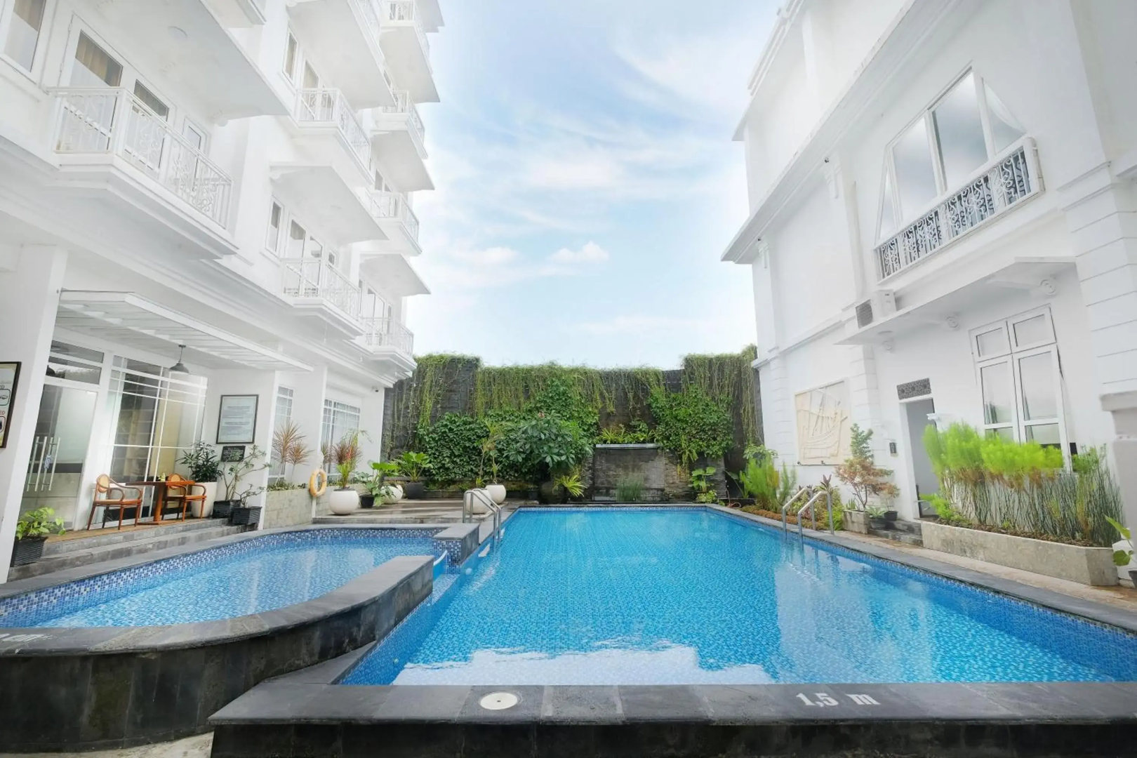 Royal Darmo Malioboro Hotel