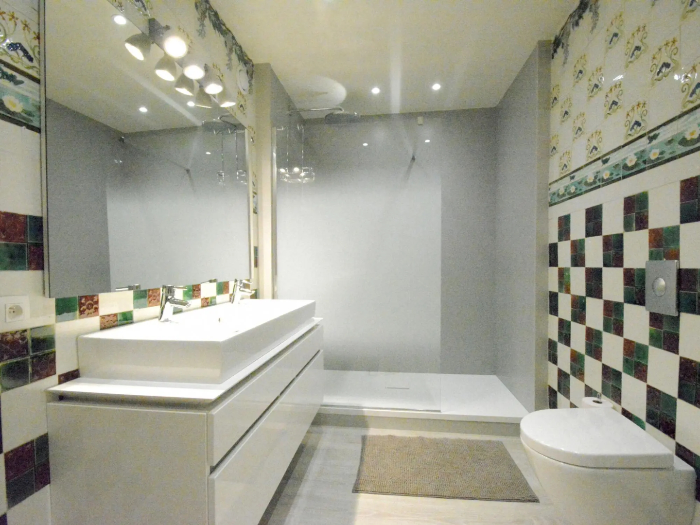 Child Friendly Holiday Home in Bouillon near River