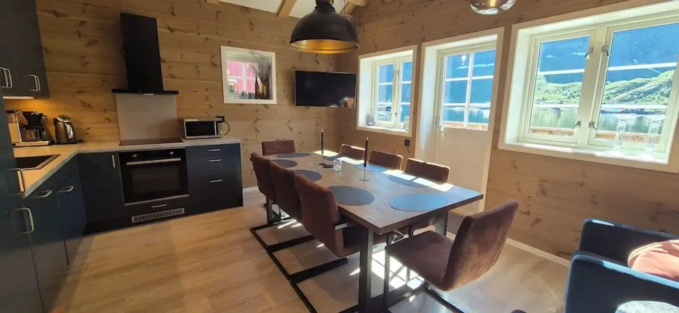 Andøy Vest Rorbuer Reine