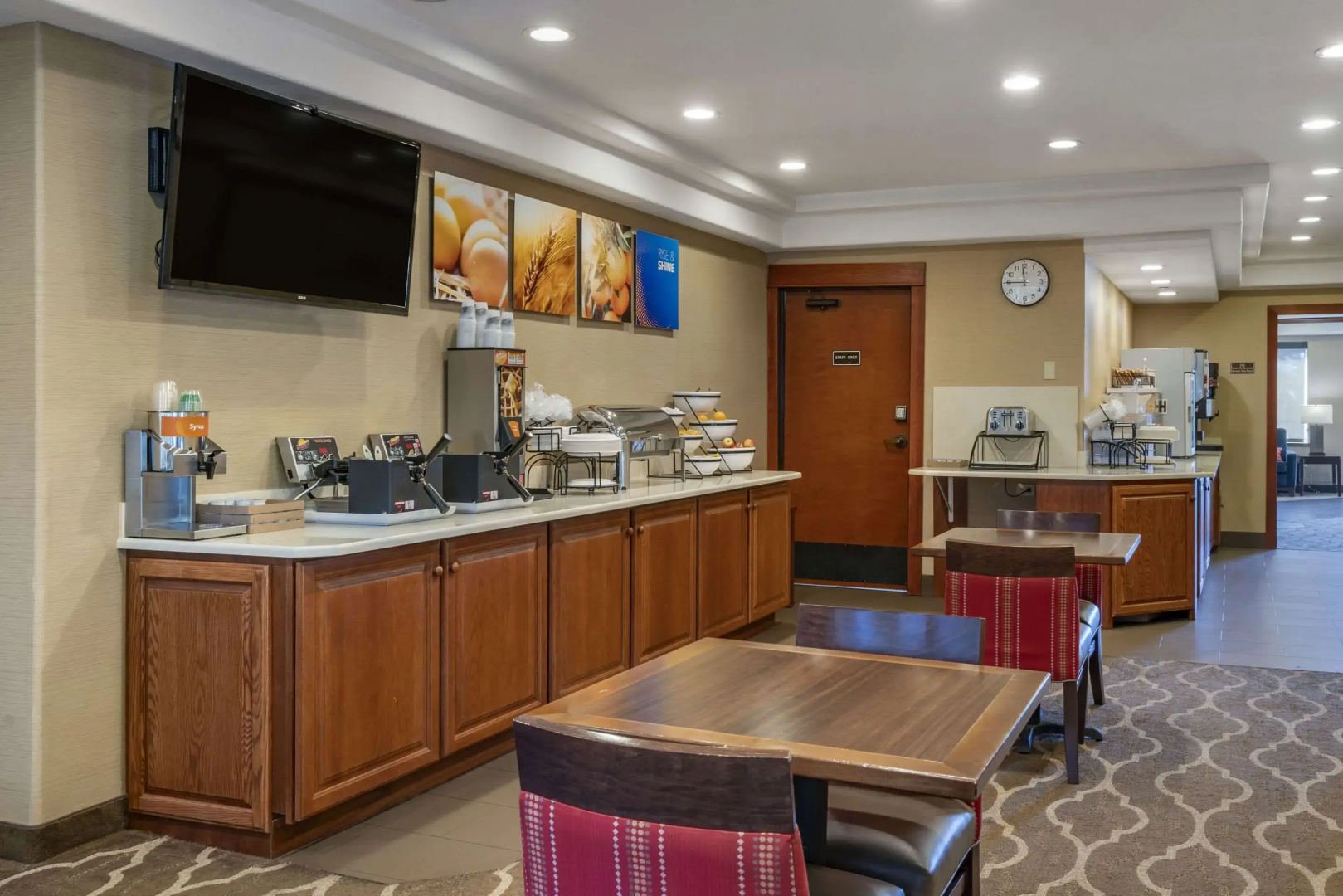 Comfort Inn & Suites Lincoln City