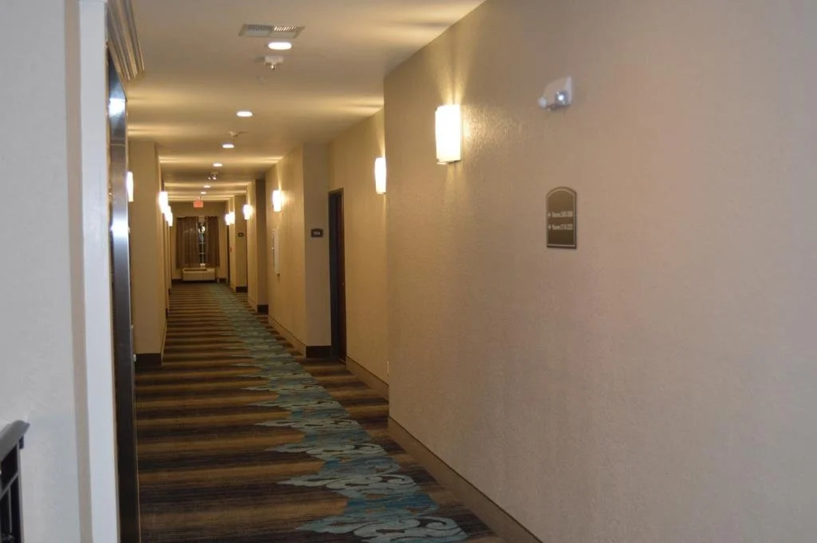 Heritage Place Hotel & Suites