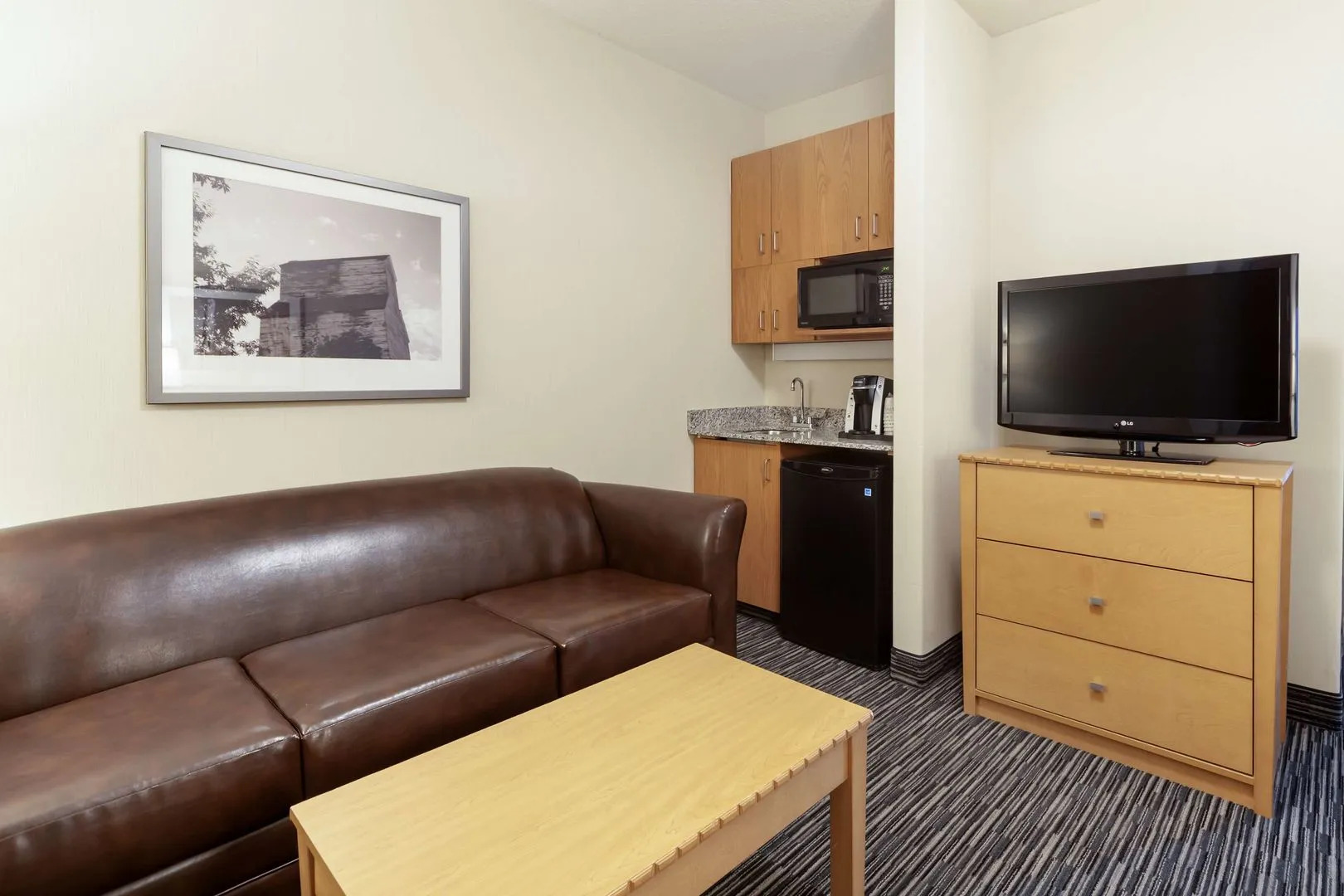 Best Western Grande Prairie Hotel & Suites