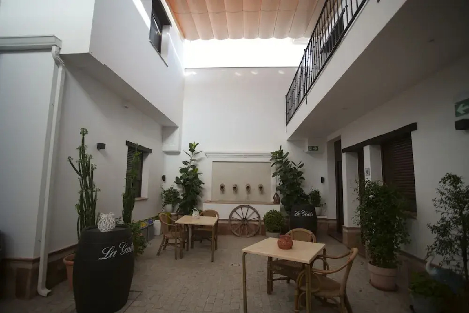 Hostal Santa Habitaciones