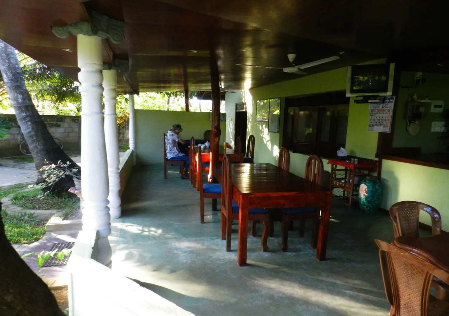 Traveller's Home Hotel