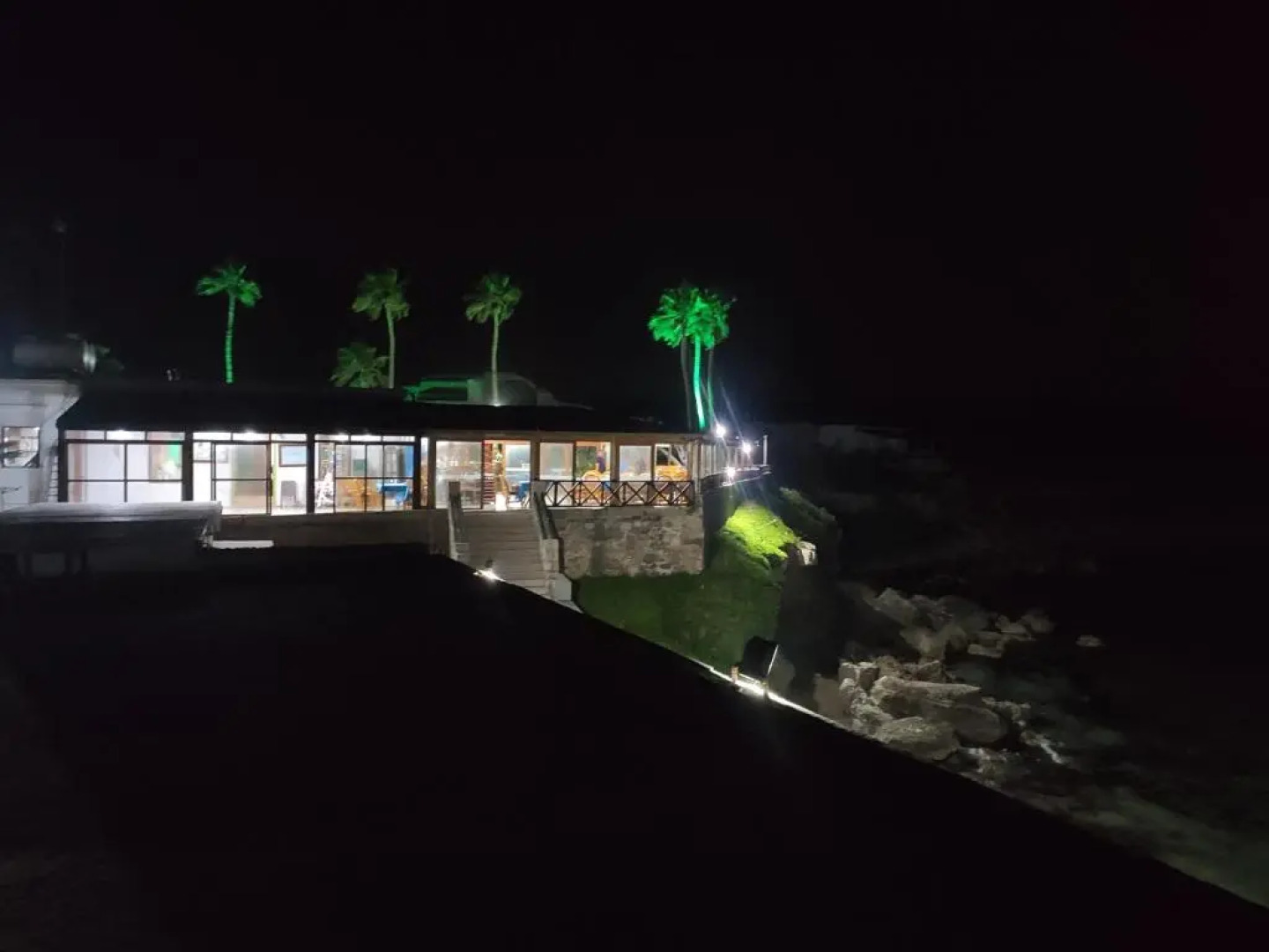 Oasi̇S At Ayfi̇Lon