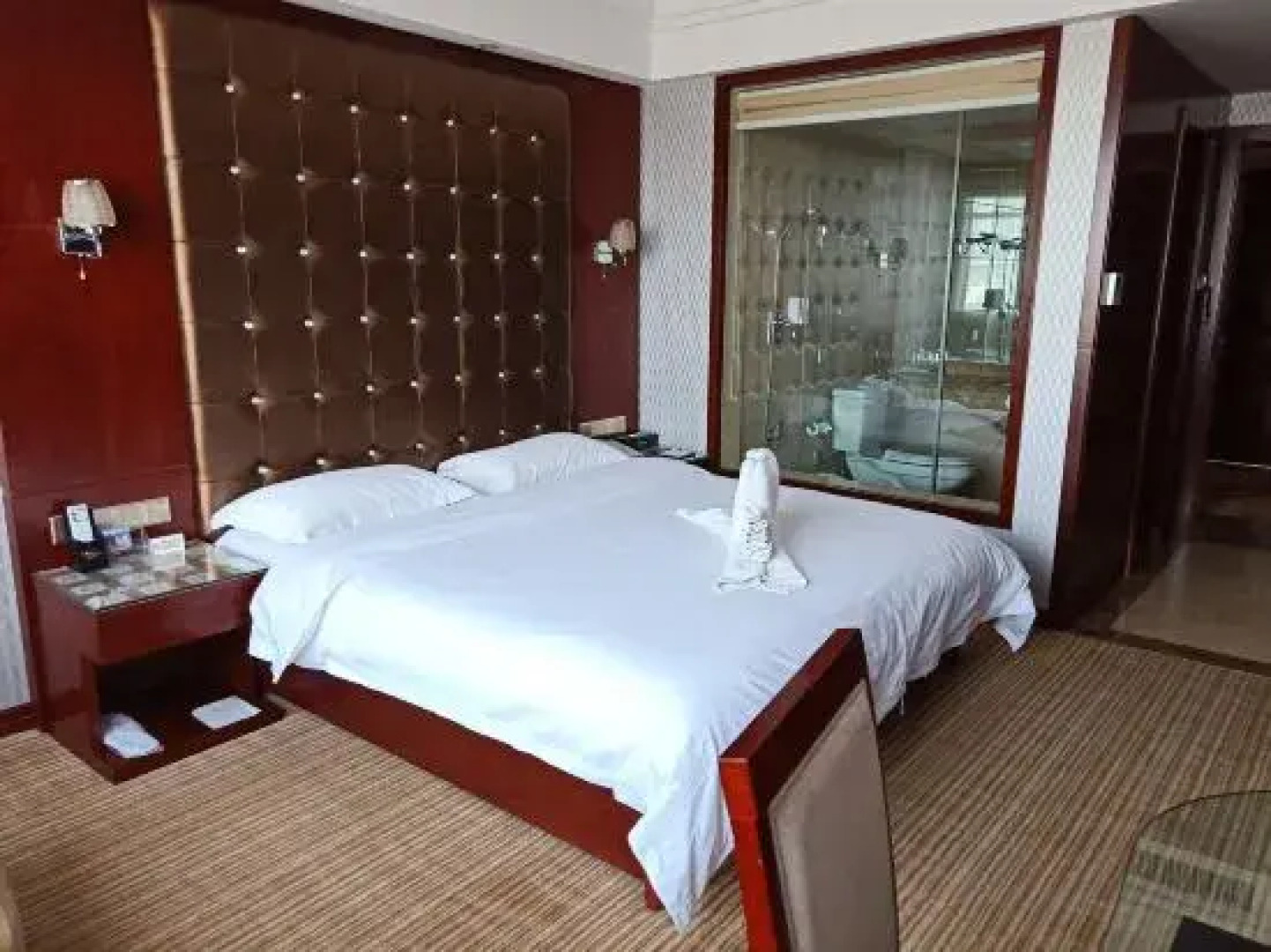 Xinlu Hotel