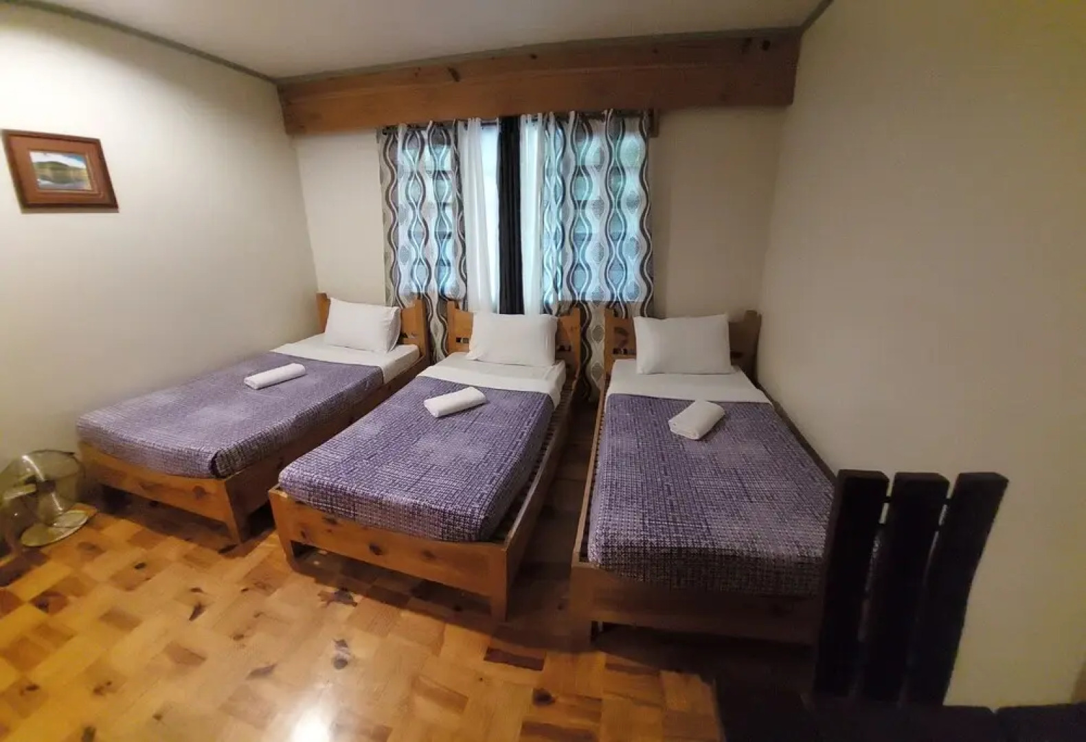 Rusty Nail Inn And Cafe