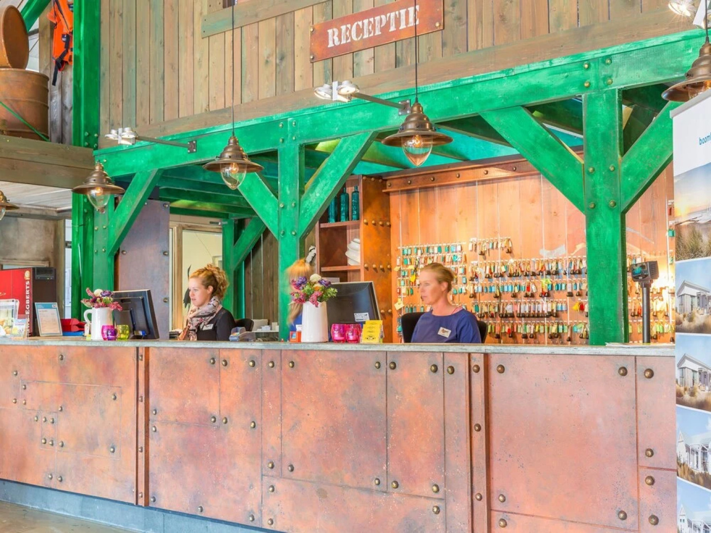 Modern Chalet With Dishwasher, Near the Beach