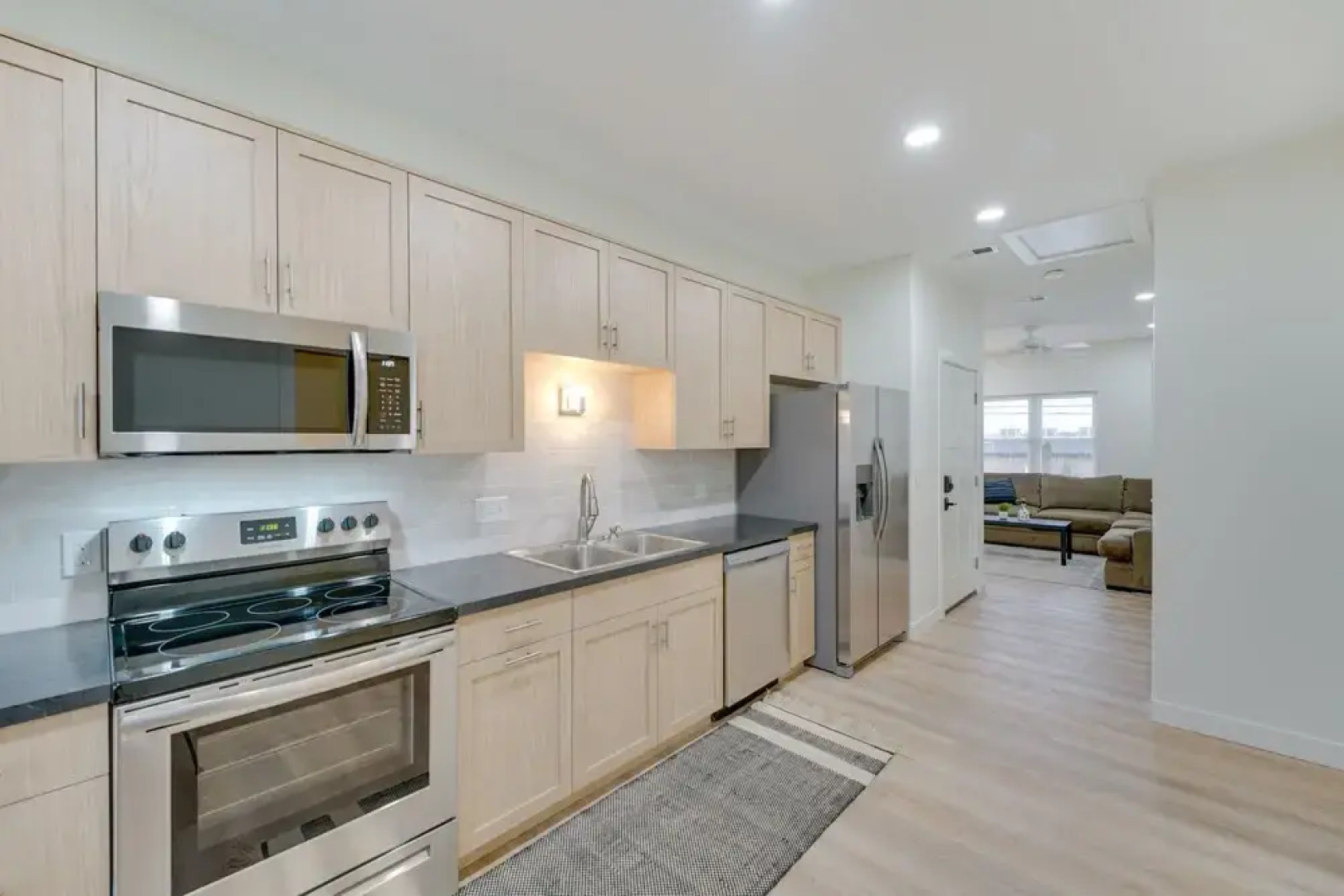 Sleek Apartment Near St Clair City Boat Harbor!