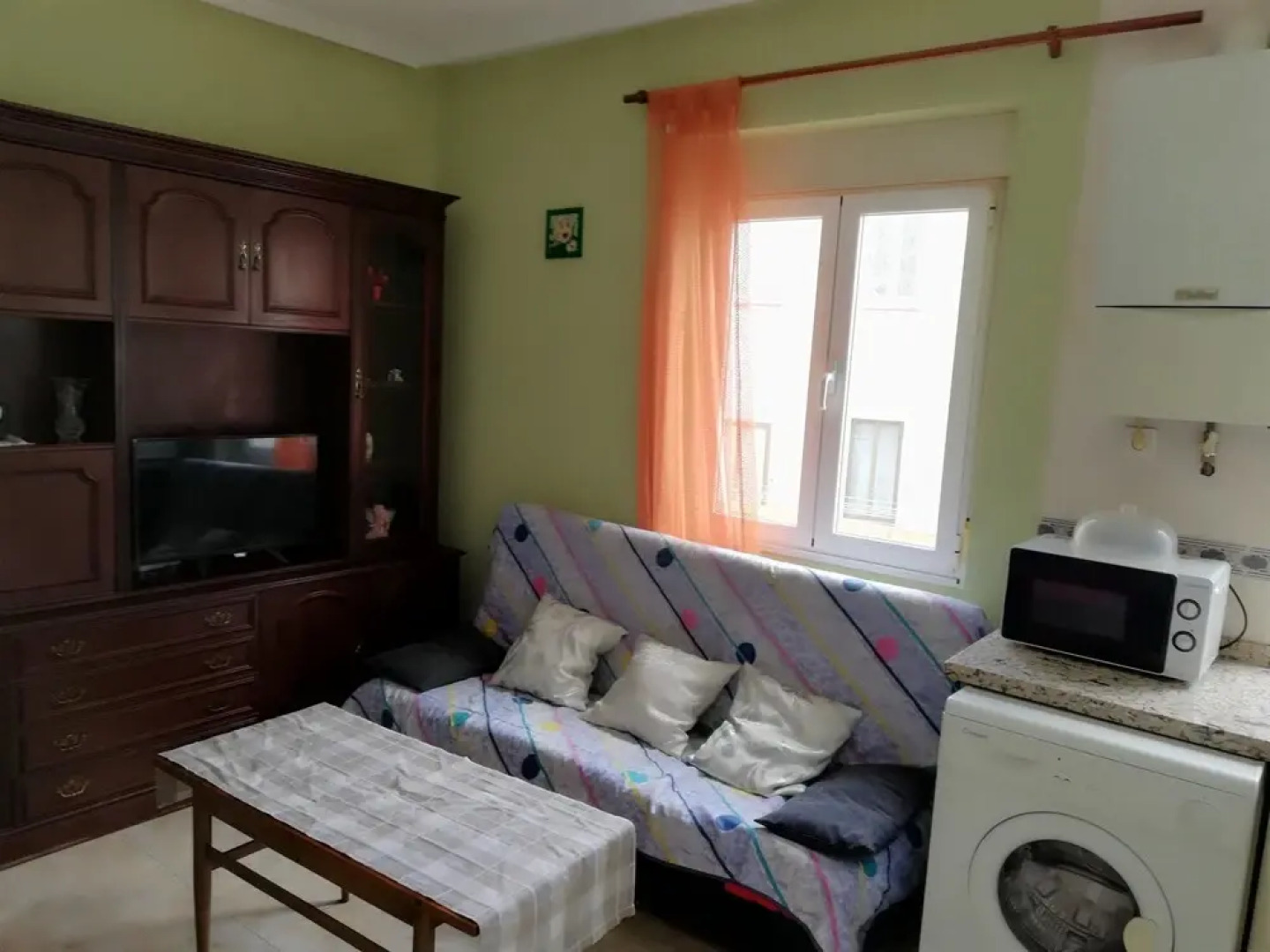 Apartment With 2 Bedrooms in León - 140 km From the Beach