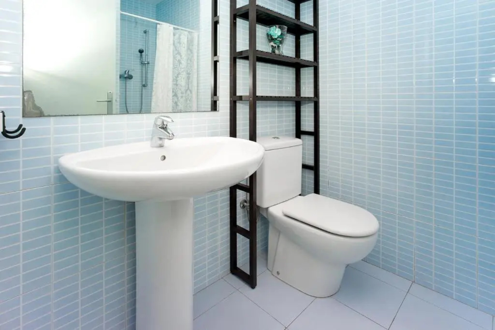 Amplio apartamento con terraza en zona muy tranquila