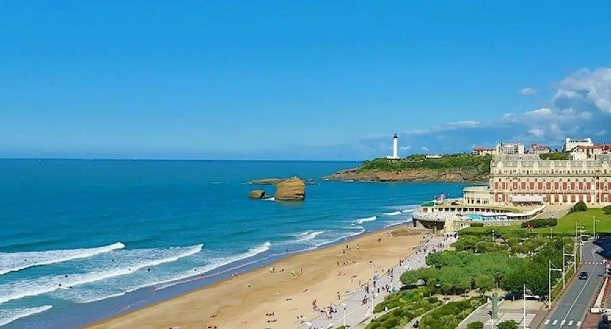 Villa With 6 Bedrooms in Cambo-les-bains, With Wonderful Mountain View, Private Pool, Enclosed Garden - 19 km From the Beach