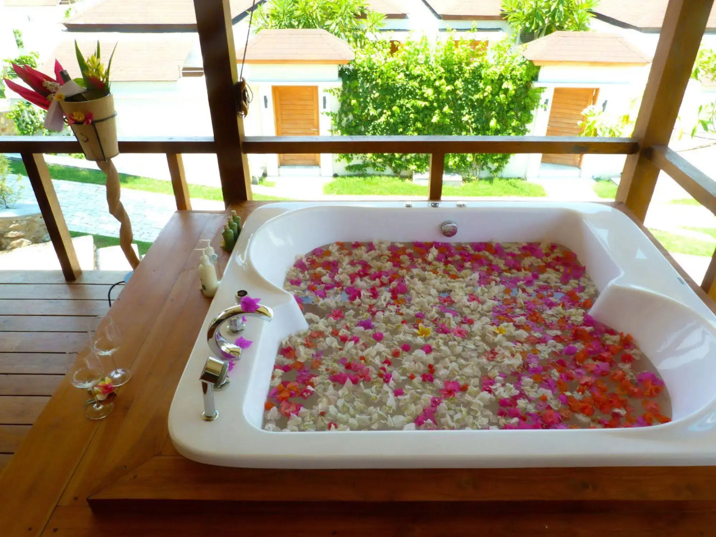 Kokomo Resort Gili Gede