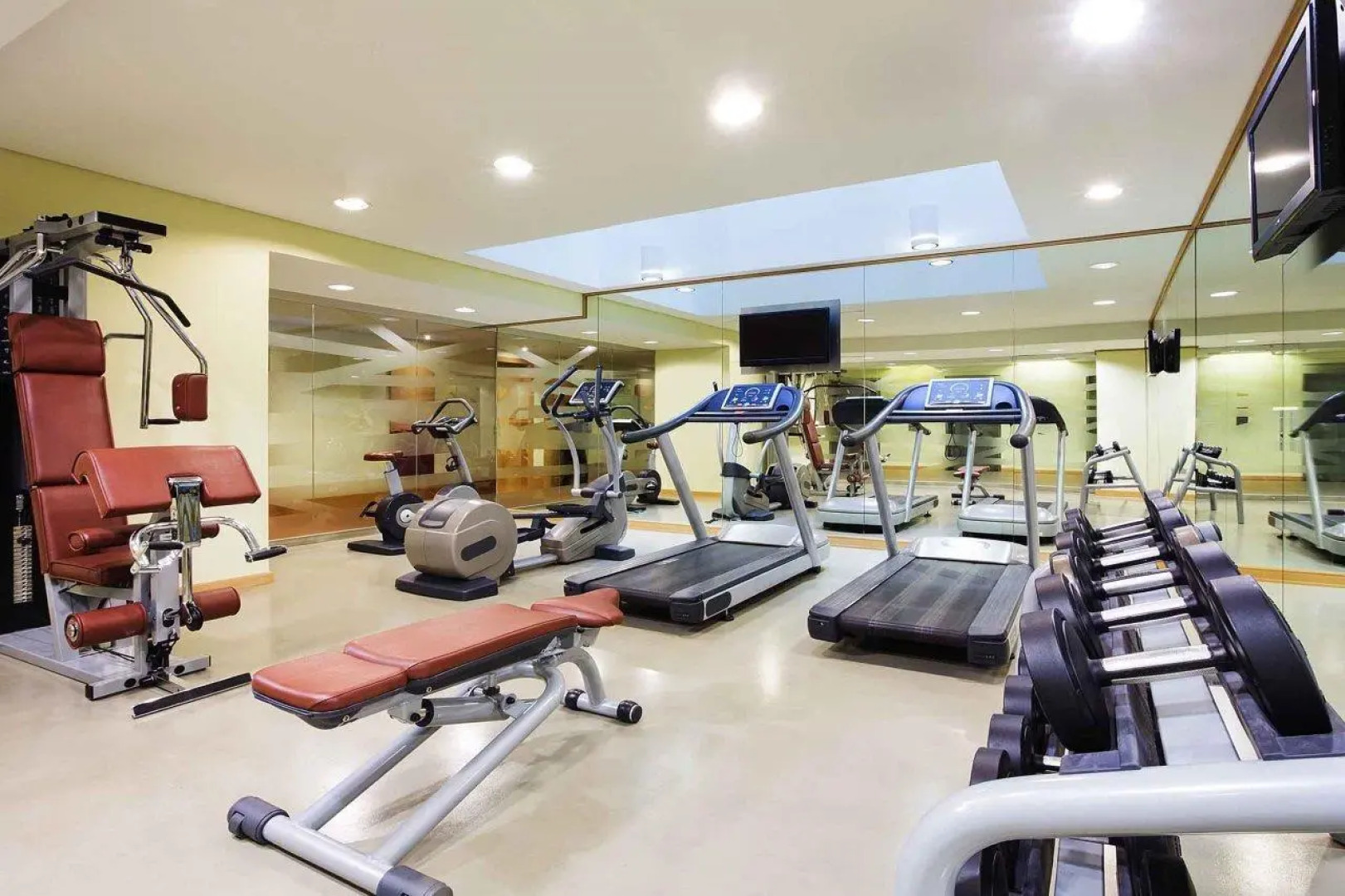 Отель ibis Al Rigga