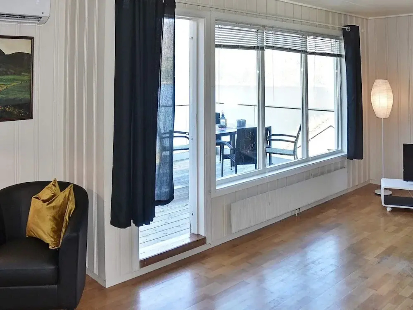 10 Person Holiday Home in Skei i Jolster