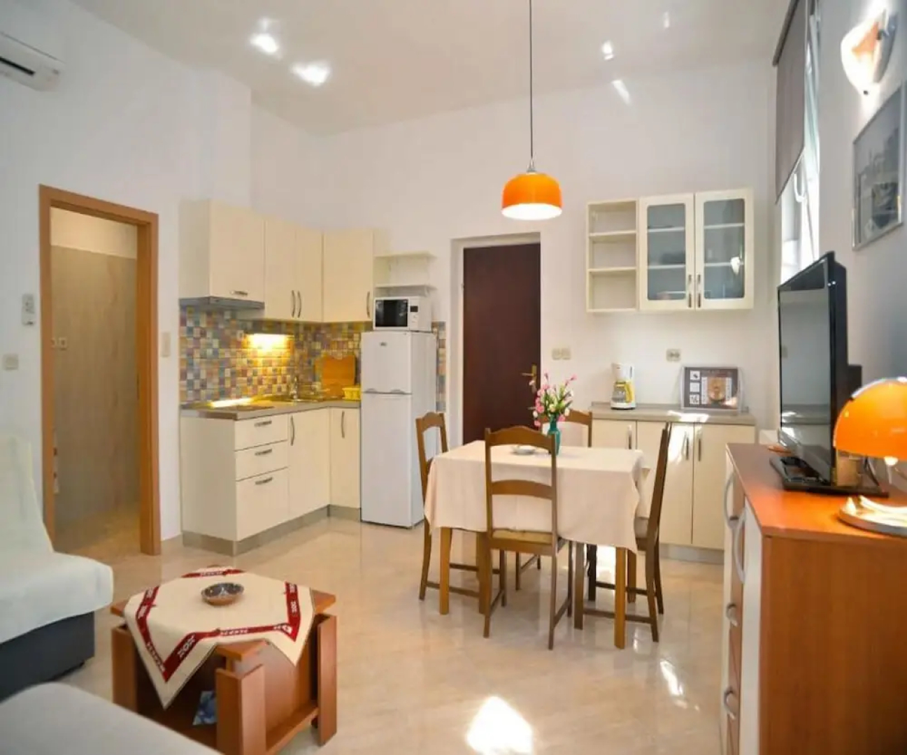 Apartments Divna