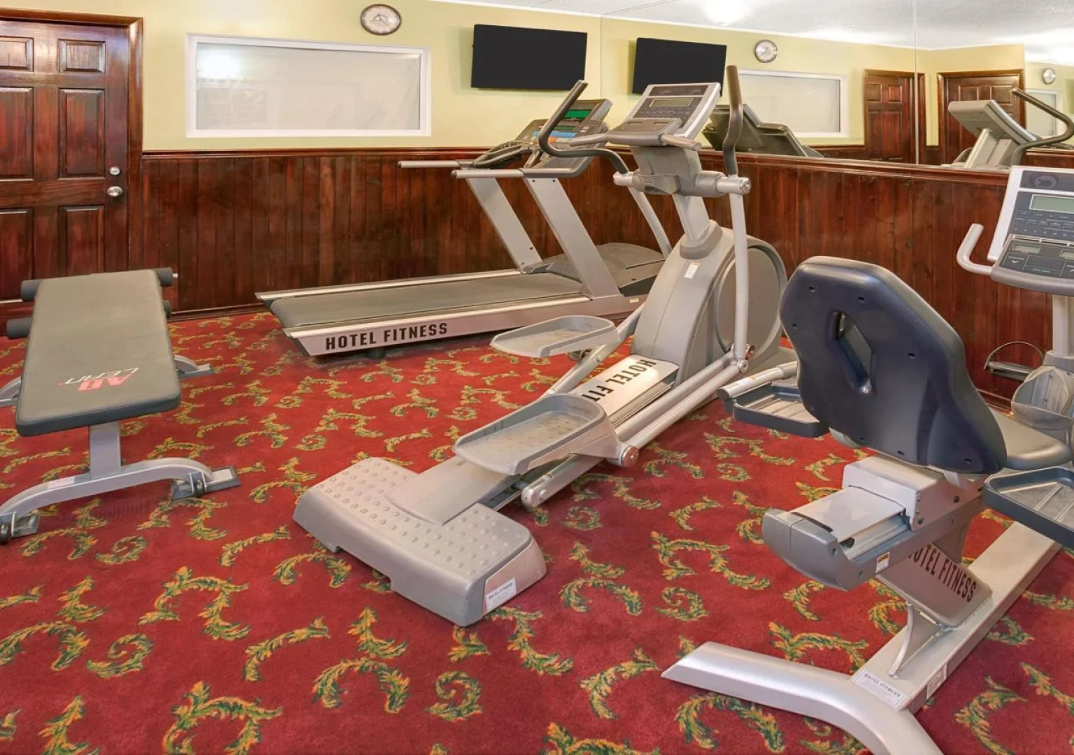 Days Inn Elk Grove Village Chicago OHare Airport West