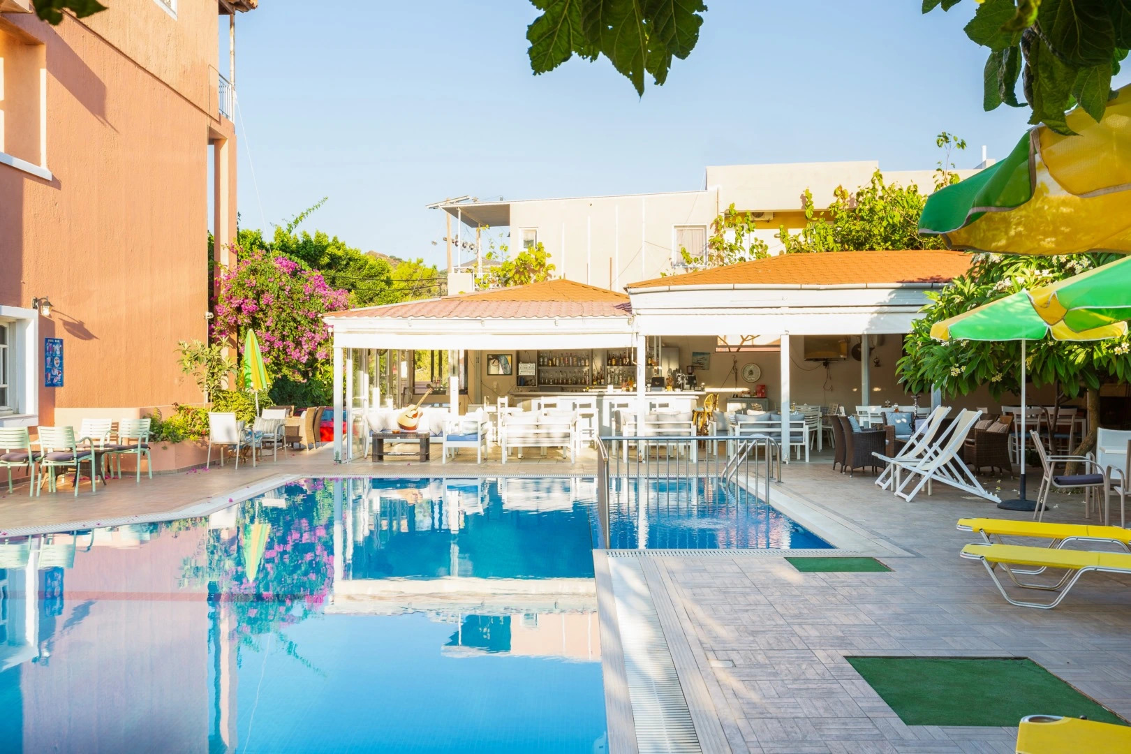 Ormos Atalia Aparthotel