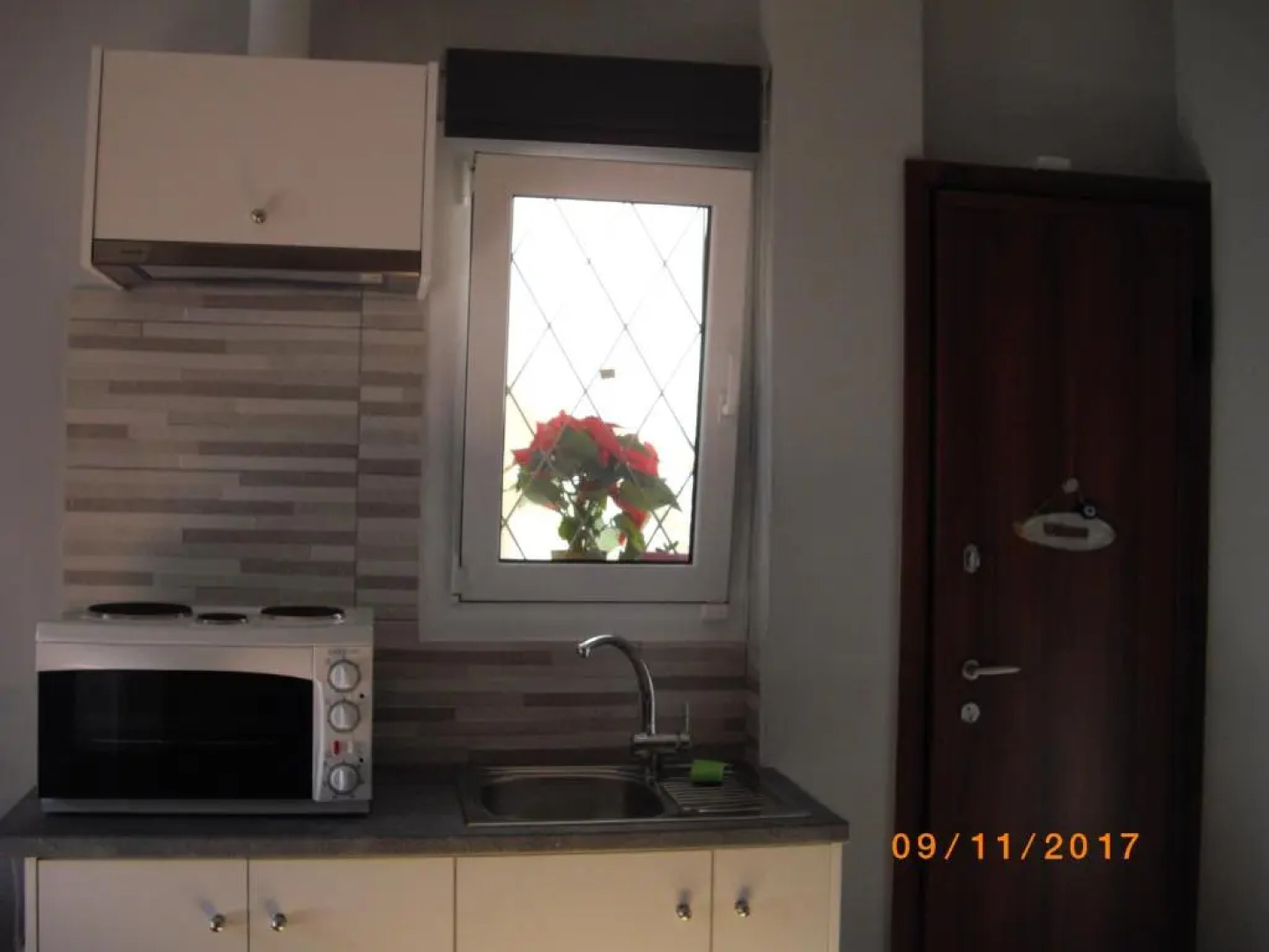 The 25sqm Sunny, Modern and Comfortable