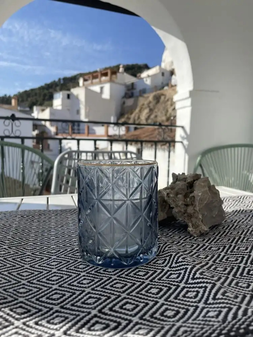 Olive & Ivy Guest House