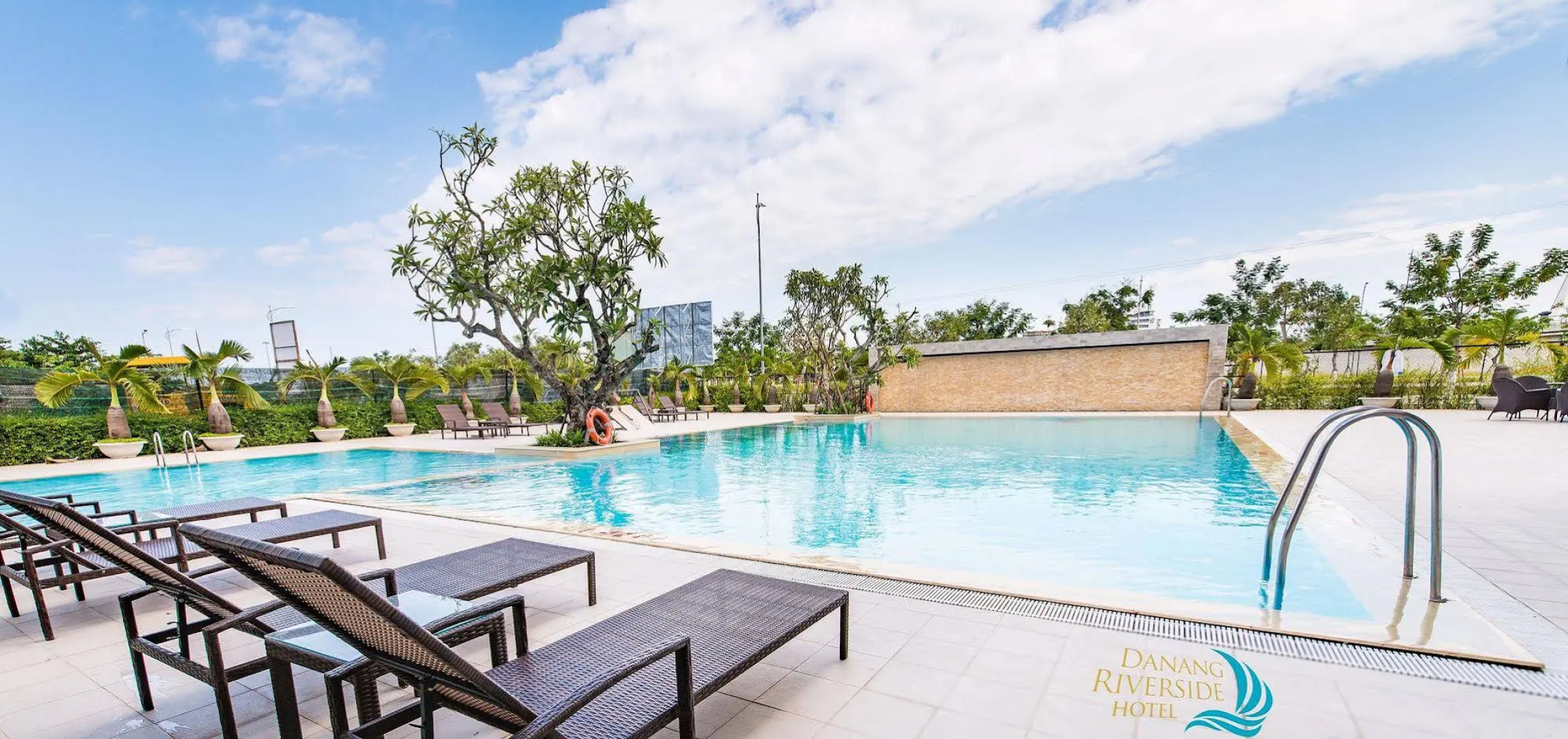 Riverside Hotel Da Nang