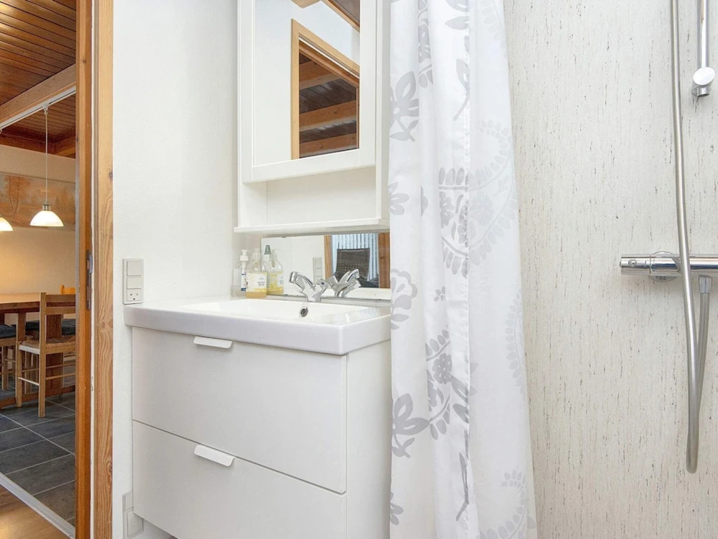 4 Person Holiday Home in Farvang-by Traum