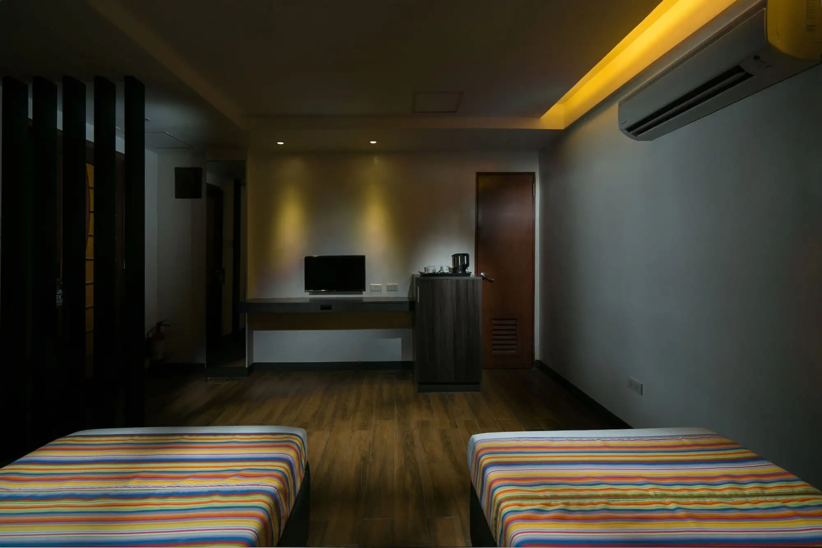 950 Condotel
