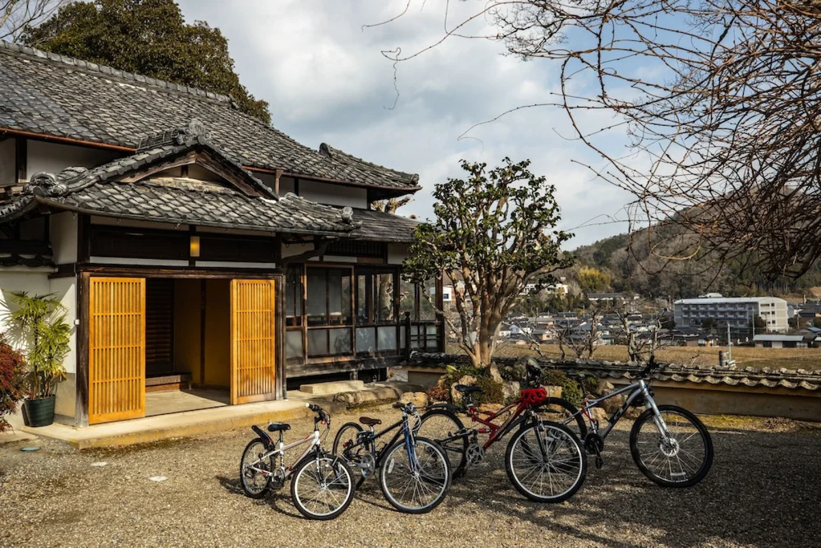 Temple Hotel Shorekizi