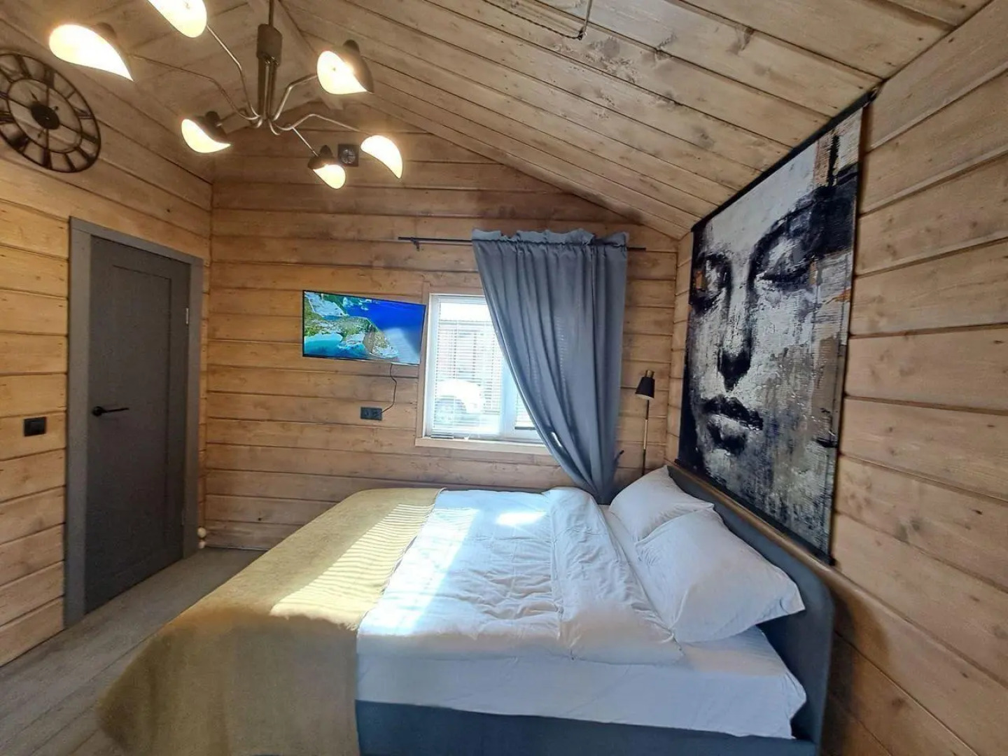 Домики на Луговом