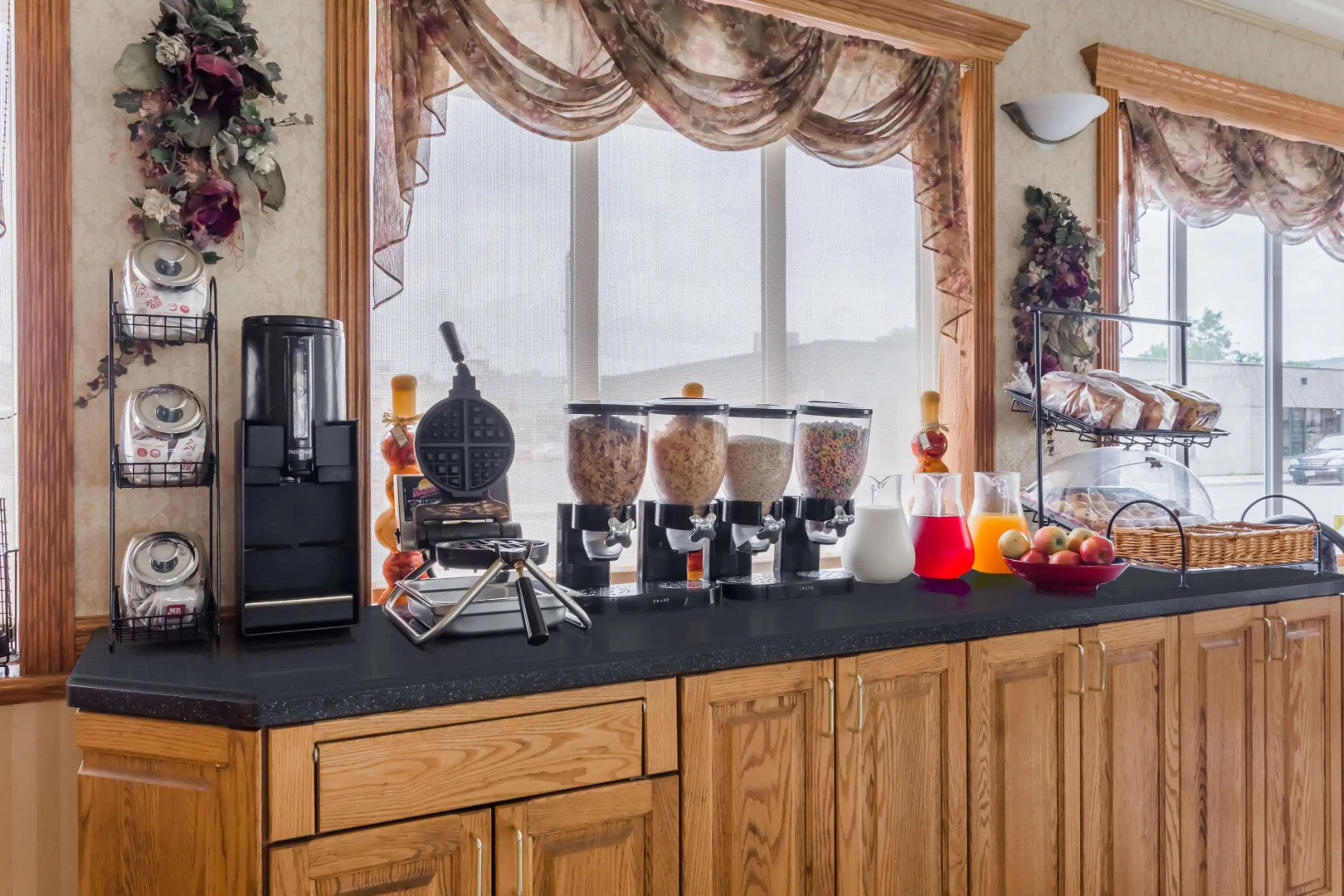 Ramada by Wyndham Quesnel