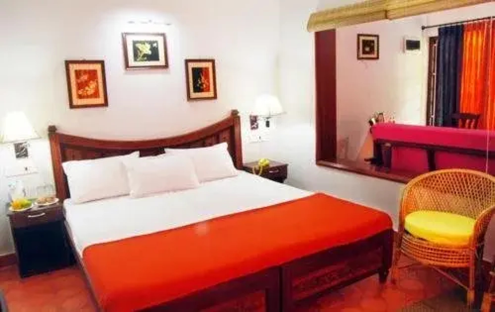 Rainbow Holiday Home