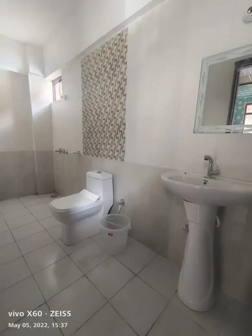 Firsthalt Xpress Nu & Vs Block Badrinath