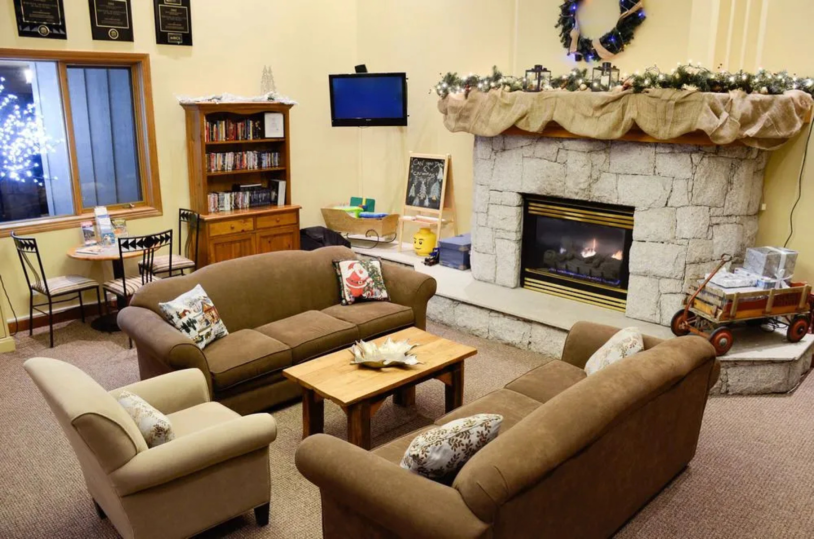 Whistler Vacation Club at Twin Peaks