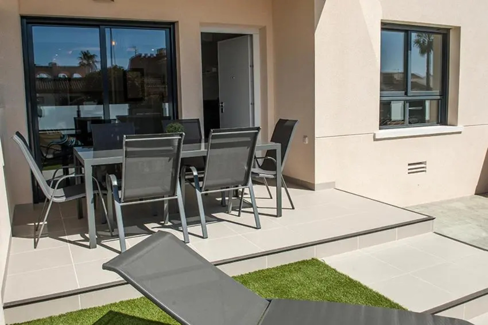 Playa Elisa Bay 108-113