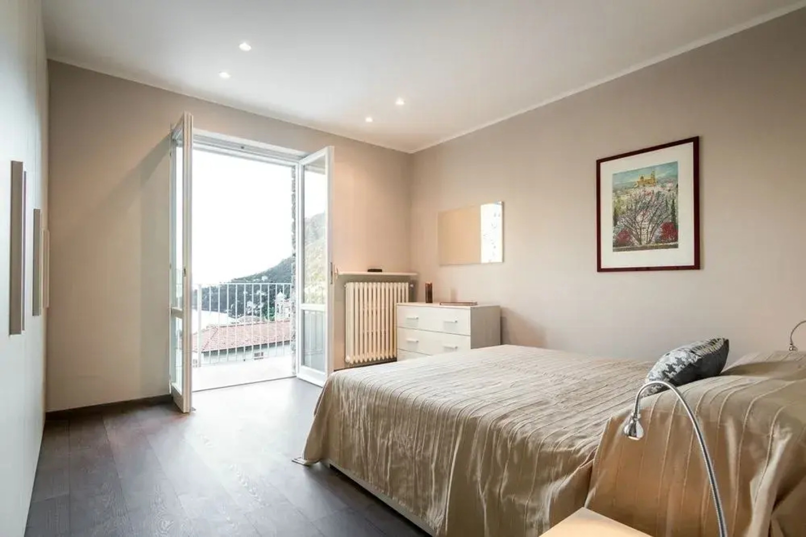 Como Lake Amazing Views