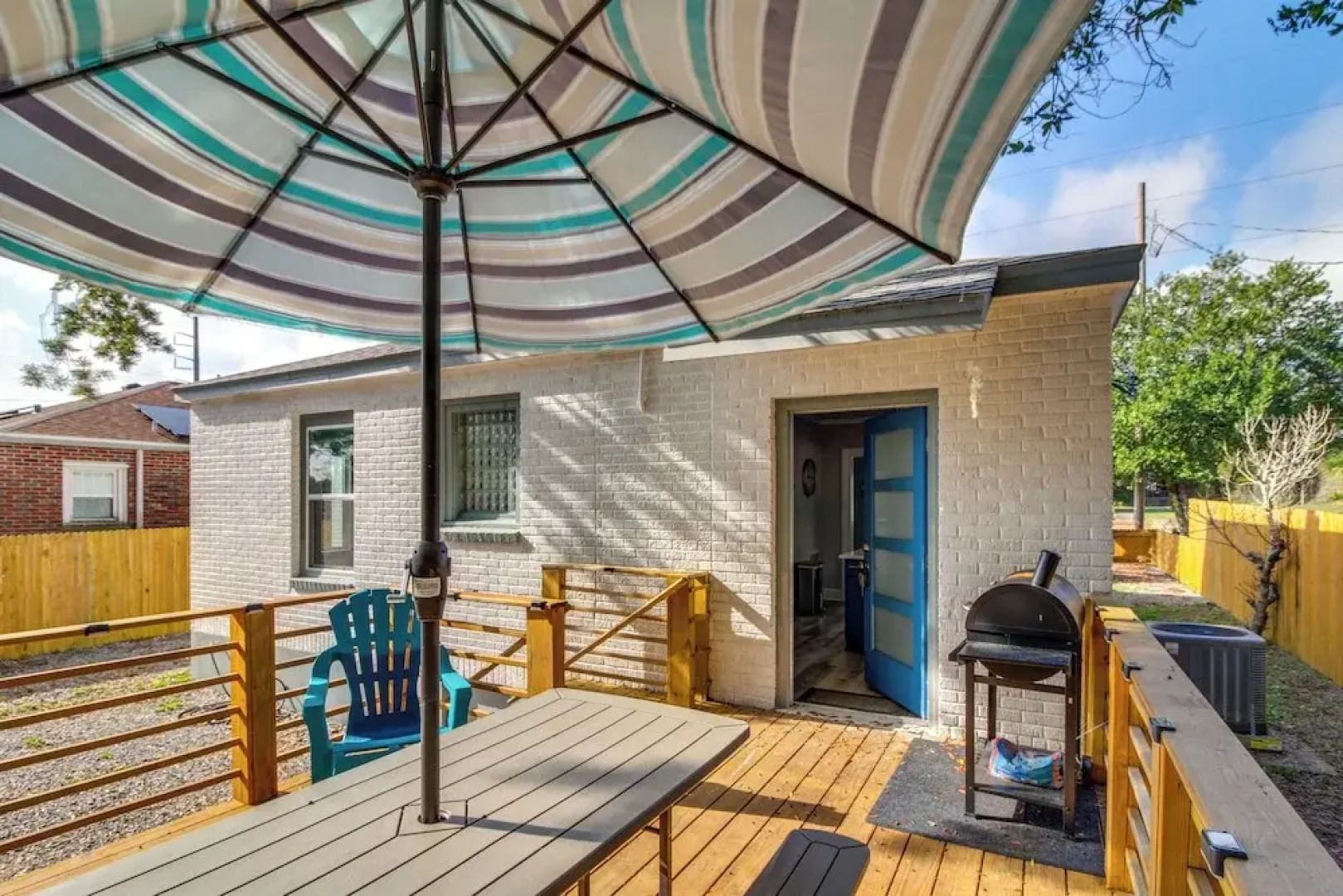 5 Mi to Dtwn: Bright Home w/ Yard in Pensacola!